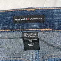 Image 3 of clover skirt