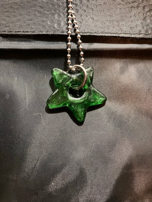 Image of green stardust 