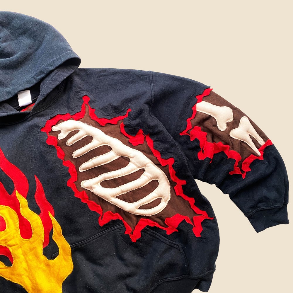 REWORKED FLAME 3D PUFF SKELETON HOODIE SIZE XL