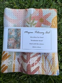 Image 1 of Tea towel microfibre - Broadwater Retreat 