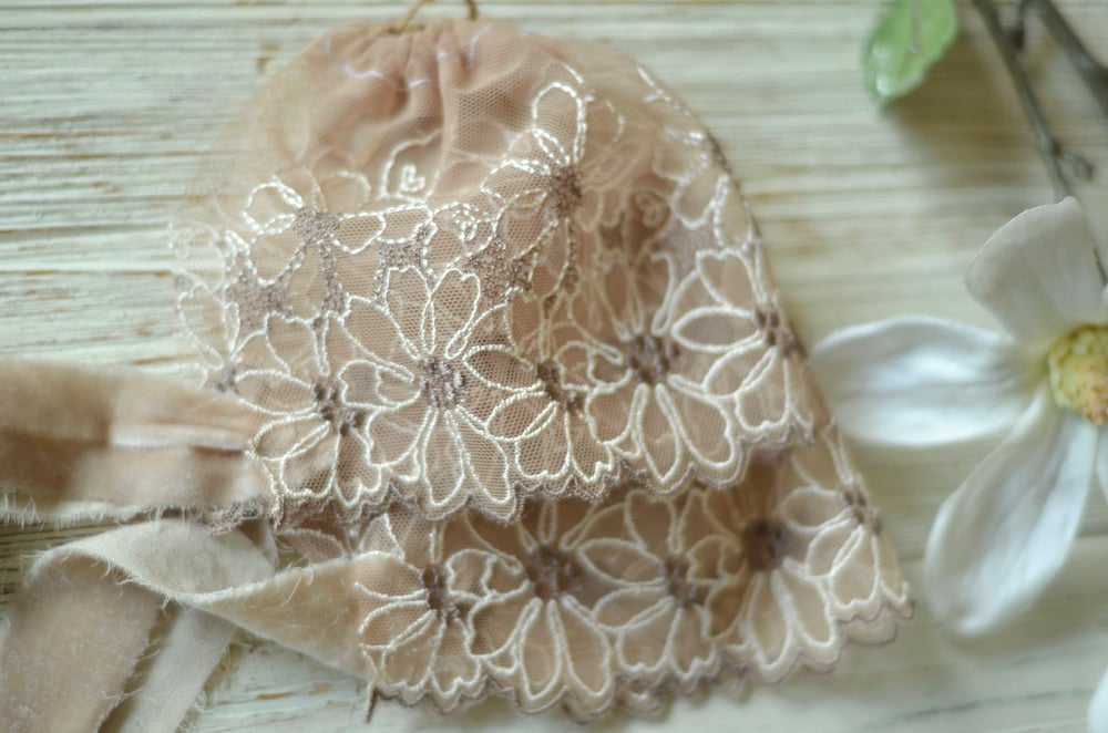 Image of Tulle bonnet ( tan)