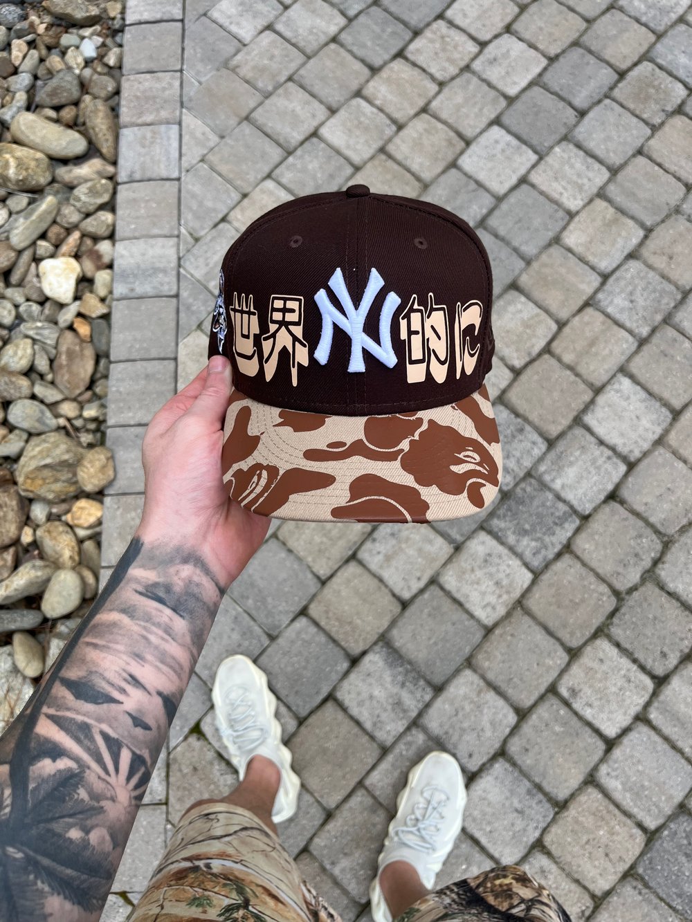 Image of BROWN TRI TONE NEW YORK YANKEES CUSTOM FITTED CAP