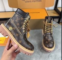 Image 2 of UNISEX MANHATTAN BOOTS