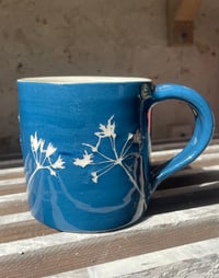 Image 2 of Mug - blue allium