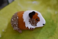 Image 2 of SECONDS- Guinea pig brooch - gold honeycomb