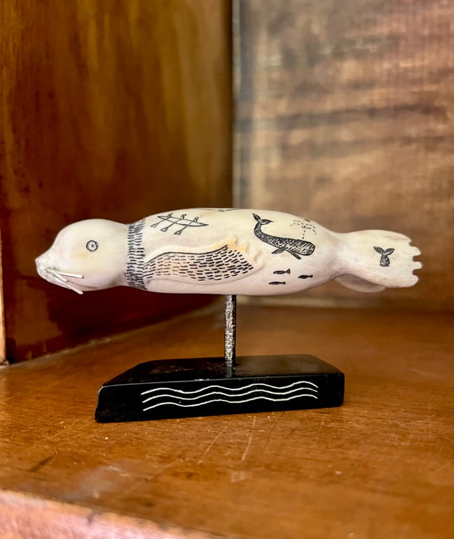 LITTLE SEAL SCULPTURE