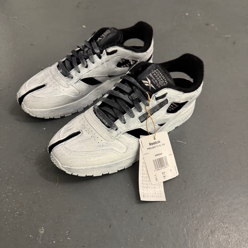 Image of BNWT Reebok x Maison Margeila, size uk 10