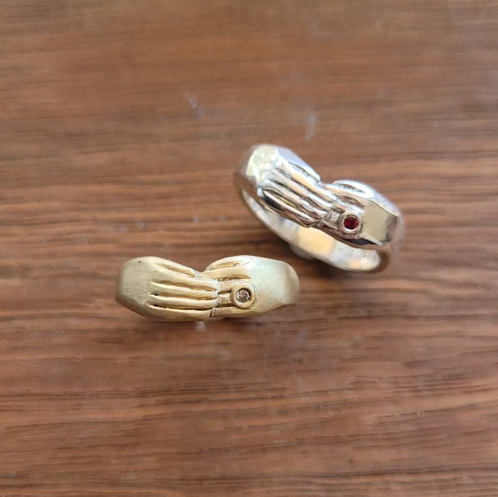 Image of Embrace Diamond ring