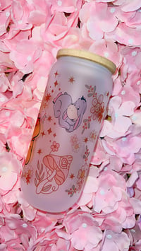 Image 2 of Pooh Floral Frosted 16 oz 