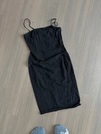 black simple fitted dress (sz med)