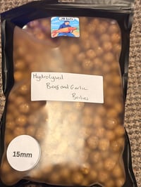 Image 1 of Hydrolysed beef and garlic boilies 