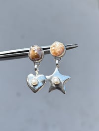 PEARLY SHELL + STAR POSTS 
