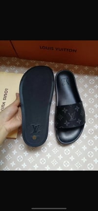 Image 1 of Lou Slides - Black & Grey