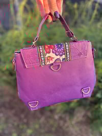 Image 2 of Mochila Morada