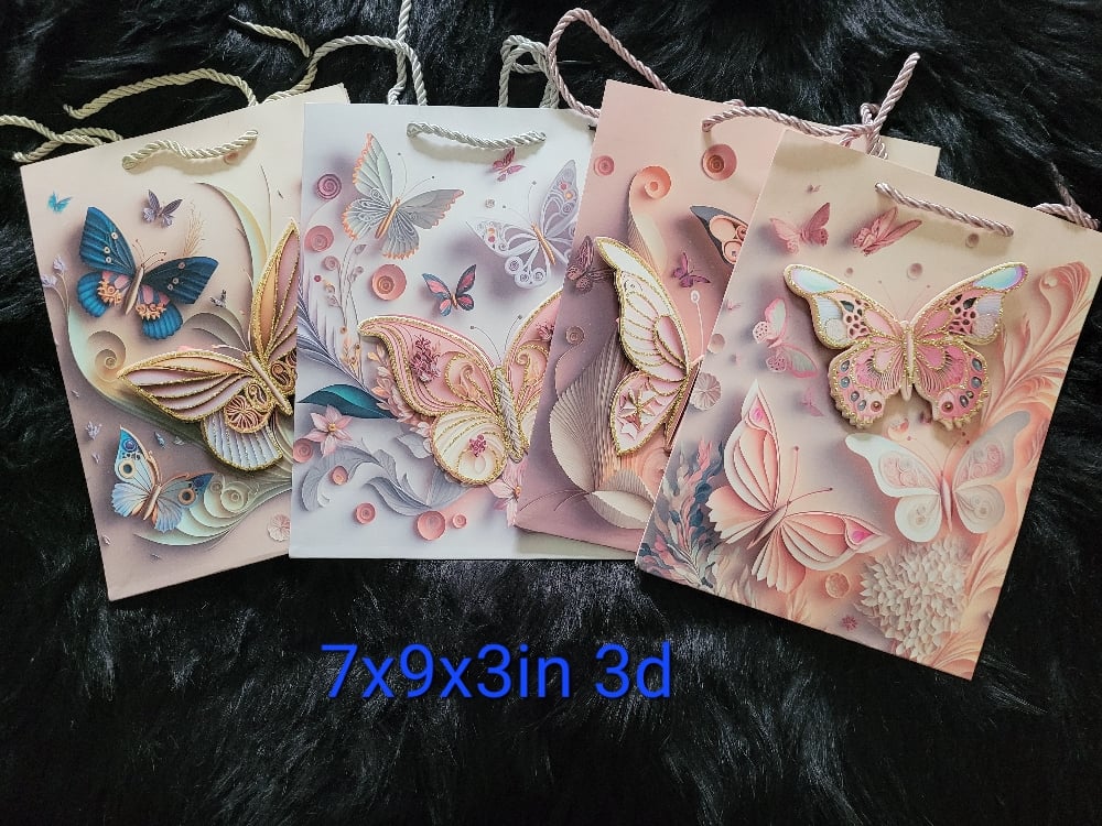 3d Gift Bags Bundle.  (6) You will get a total of 6 bags