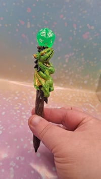 Image 2 of D20 green dragon pen