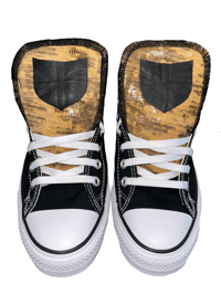 BLACK LEATHER SHIELD GOLD PYTHON CHUCKS
