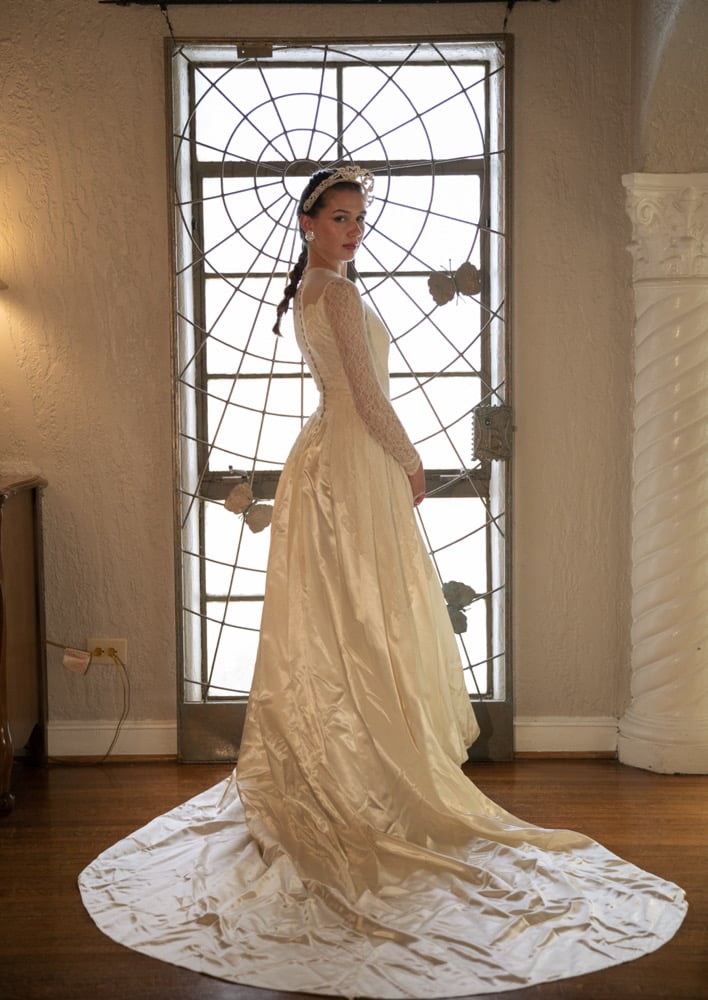 1940s Candlelight Satin | Estelle Amore 1940s Candlelight Satin | Estelle Amore
