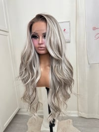 Image 10 of Kara luxury free part (ready to ship)