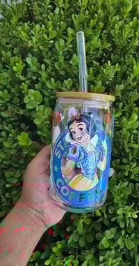 Image 1 of Glass 16-ounce glass snow White glass includes straw and straw washing brush 