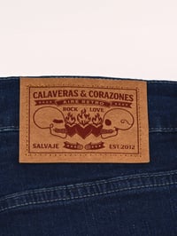 Image 7 of JEANS DENIM IMPERFECTOS