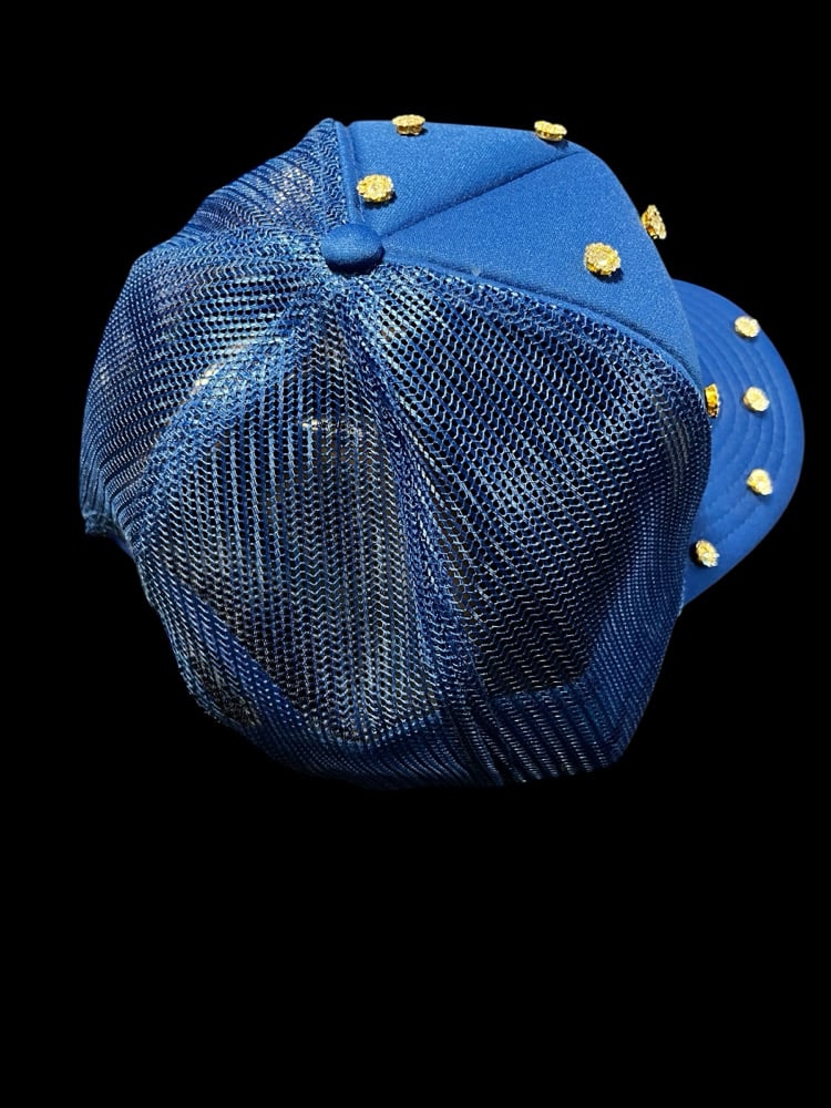 Crown Front