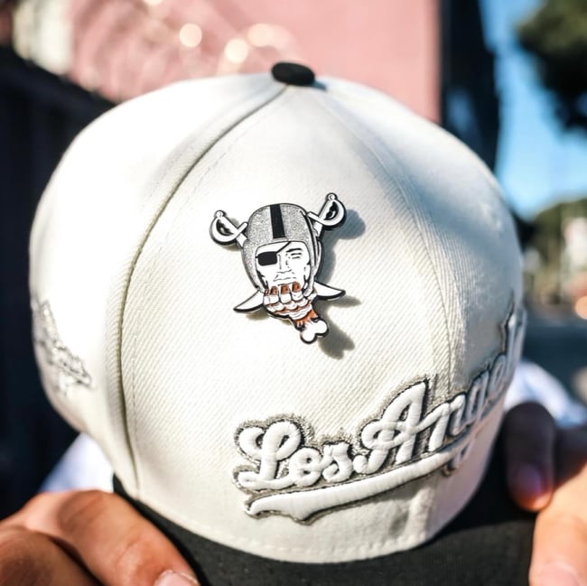 Sports Icon Pin - Bo