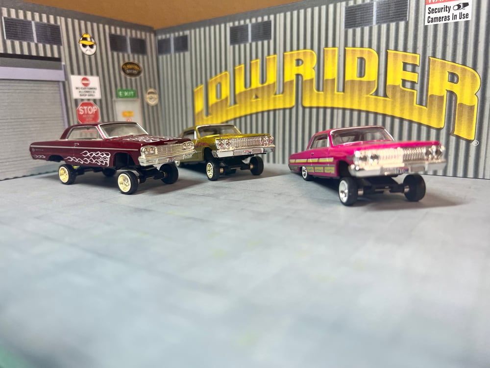 LOWRIDER GARAGE