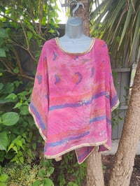 Image 6 of Poncho Woodstock Top -free size pink mix