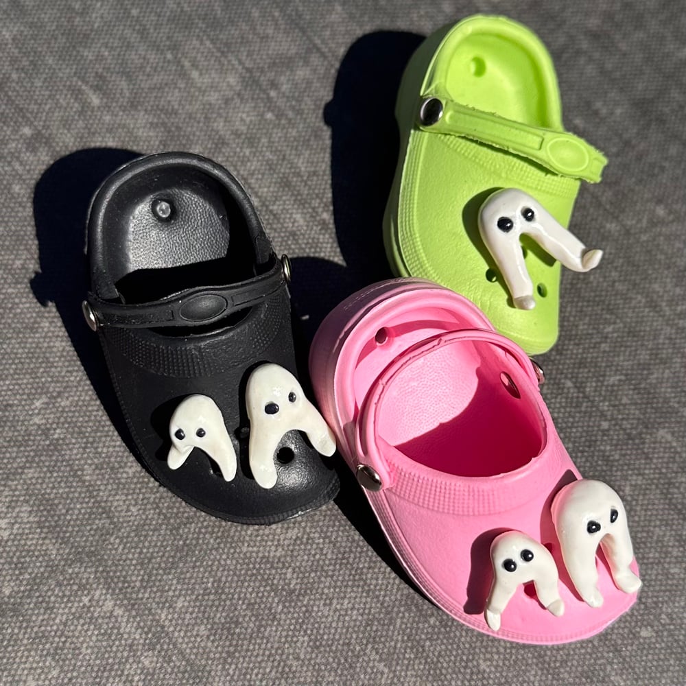 Image of Rubber Clog Shaped Charms with Mini Fresno Nightcrawler Clog Charms