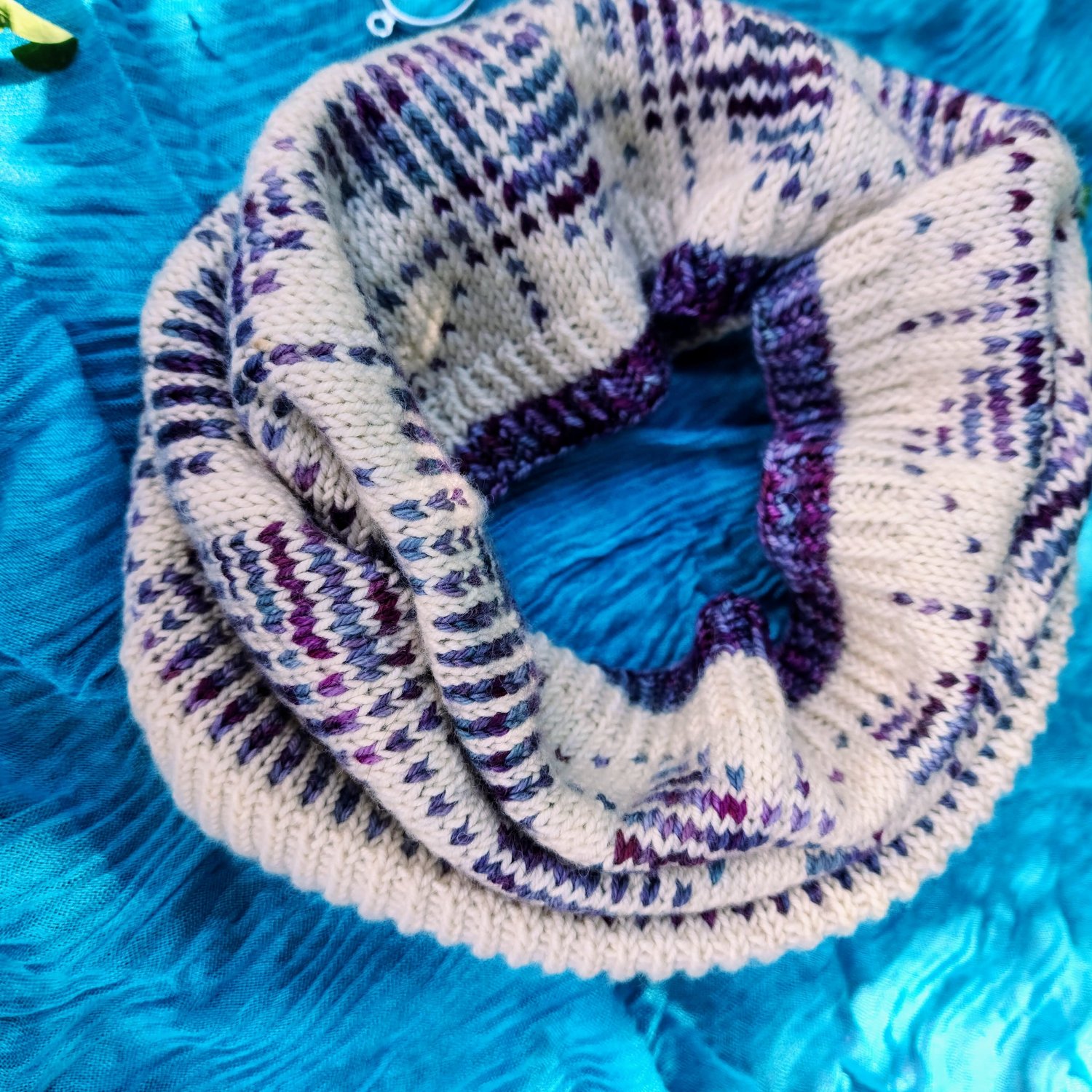 Image of Tesselate Cowl