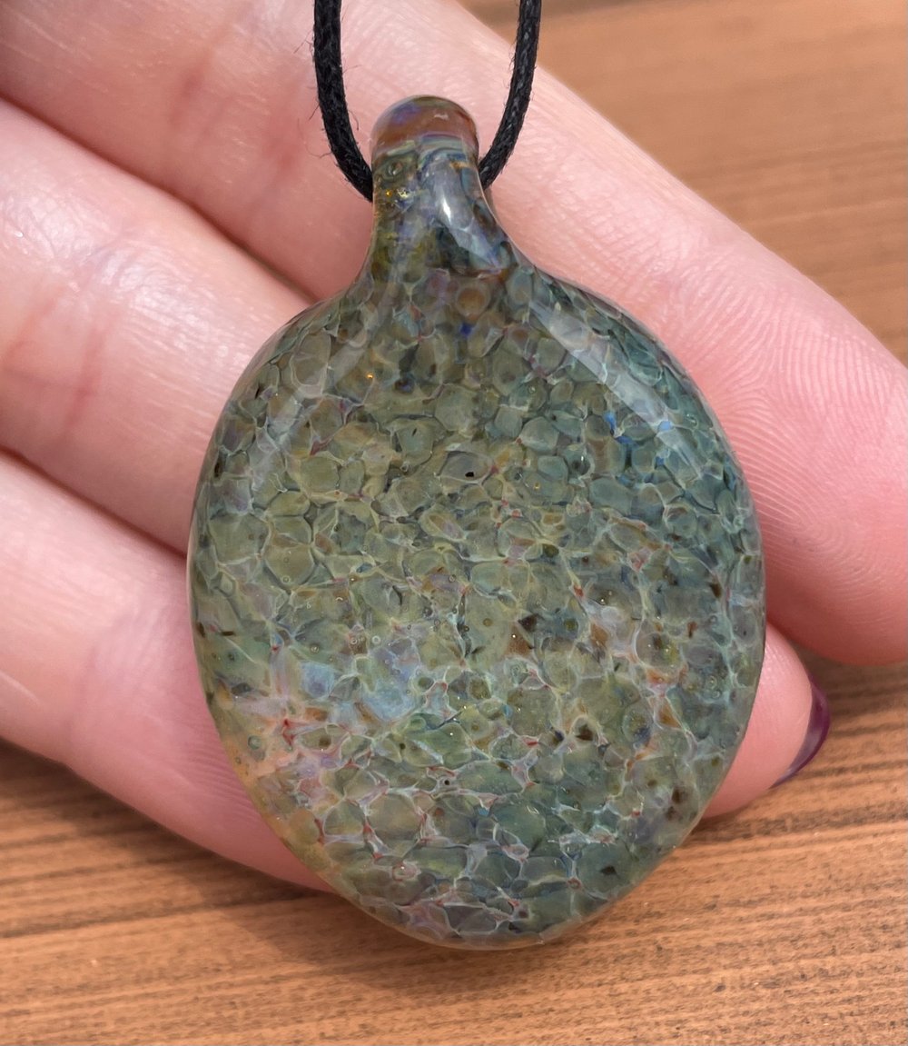 Image of Mossy Glass Worrystone Pendant 