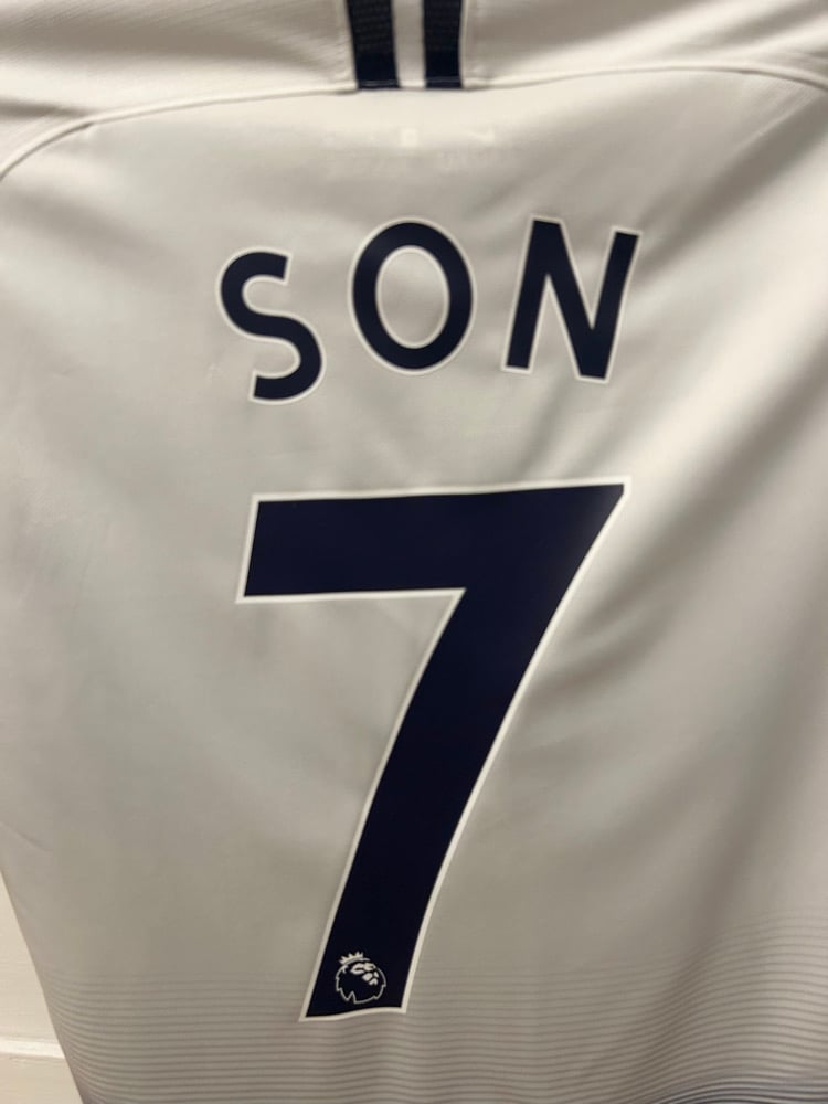 Image of Tottenham Hotspur “SON 7” 2018/19 Inaugural Home Shirt + PL patches  (M)