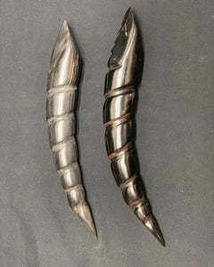 Image of Dulo dulo Sungay de Karabao palm stick carabao horn