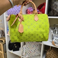 Image 3 of LIME GREEN 💚 MAMA