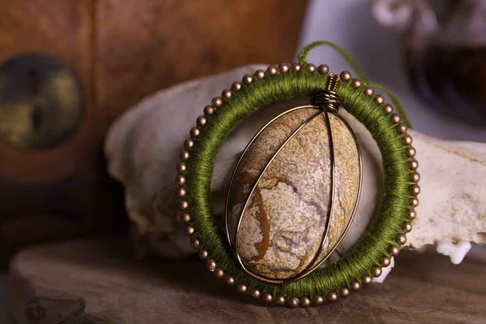 Image of Green linen picture jasper necklace