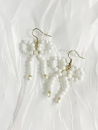 Image 5 of Pearly Bow earrings