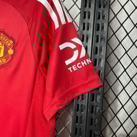 Image 4 of Man United 24/25 Home