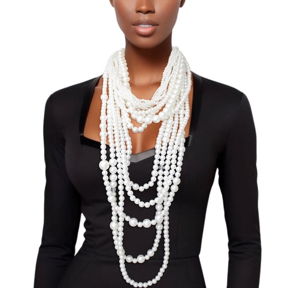 Image of Sandra love pearls necklace