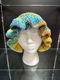 Image 1 of crochet bucket hat with wavy brim E