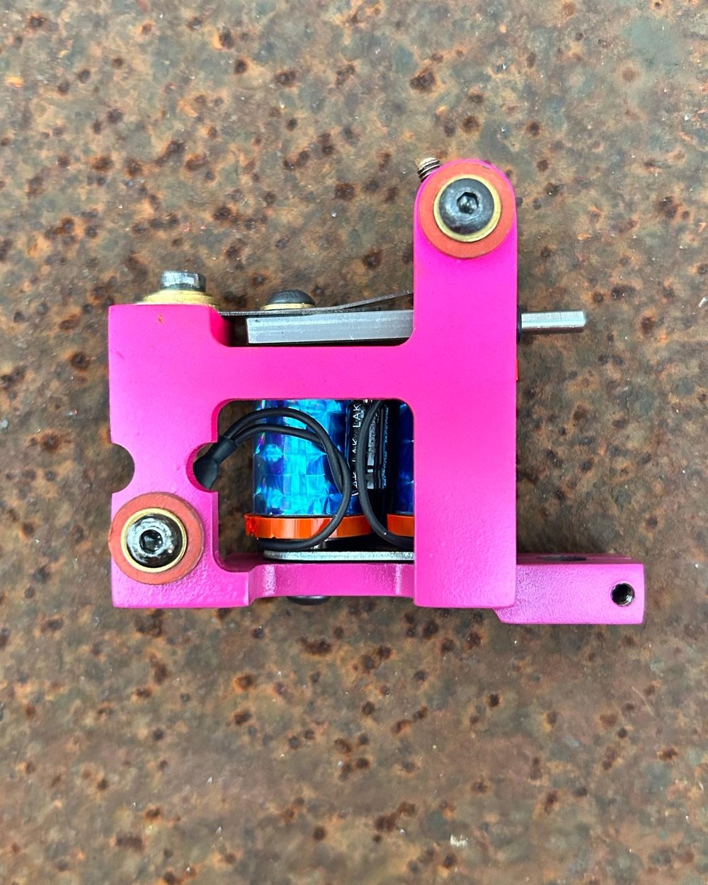 BLACKIE V2- FLUO PINK - Big Liner (7-14)
