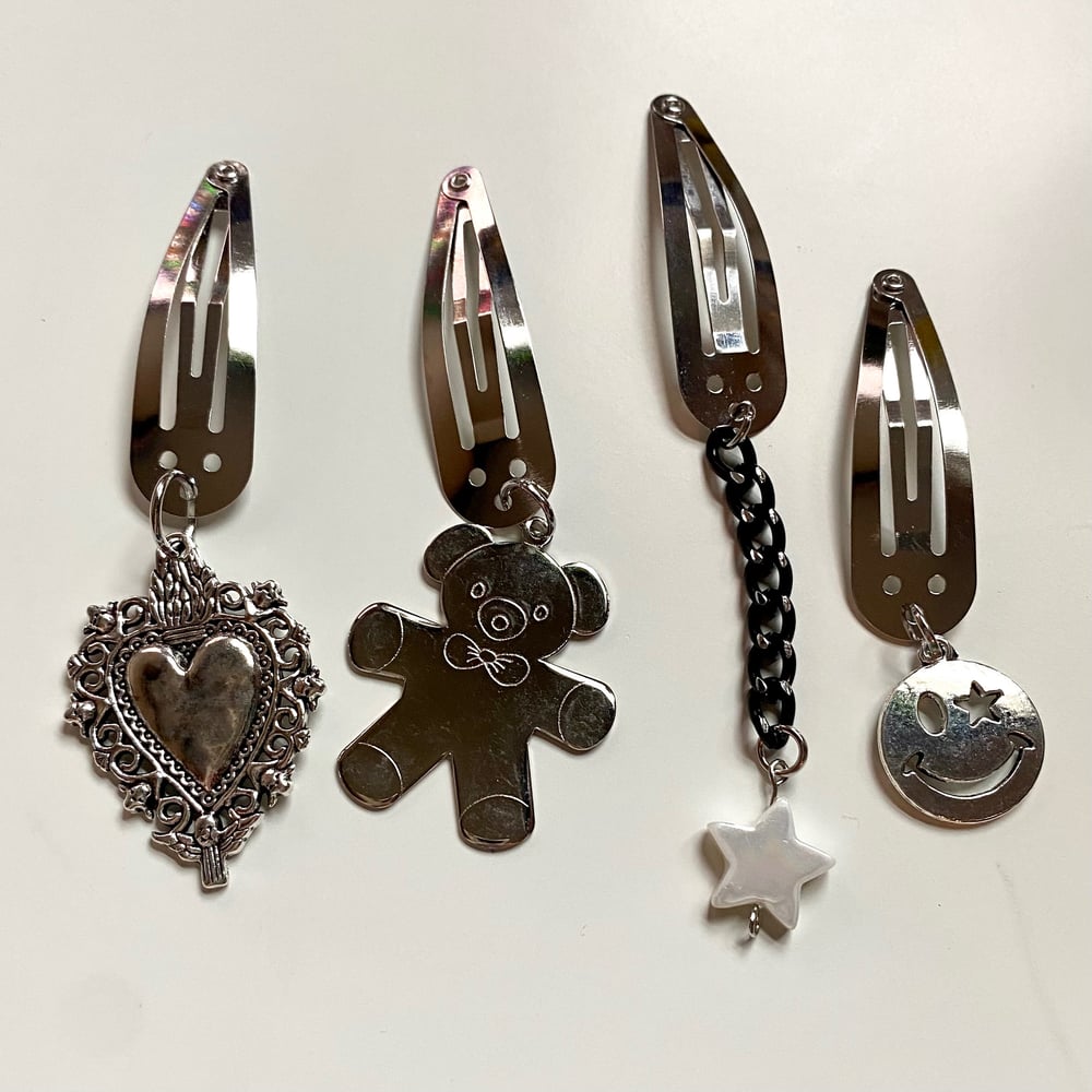Image of Essential Hair Clips