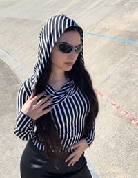 Image 1 of GWEN LONG-SLEEVE - Classic Stripe