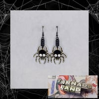Googly Eye Sk-ider Earrings 