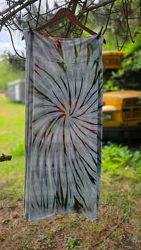 Image 6 of Minimalist