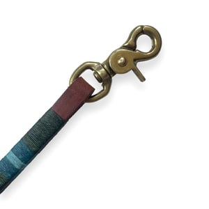 Image of ARROW KNOT KEYCHAIN - HINOKI FOREST EDITION