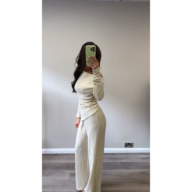 Cream Crinkle Ruched Off The Shoulder Co Ord 