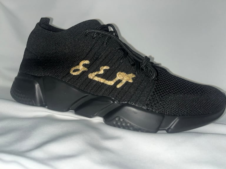 704SE 4 “24k” Image 2