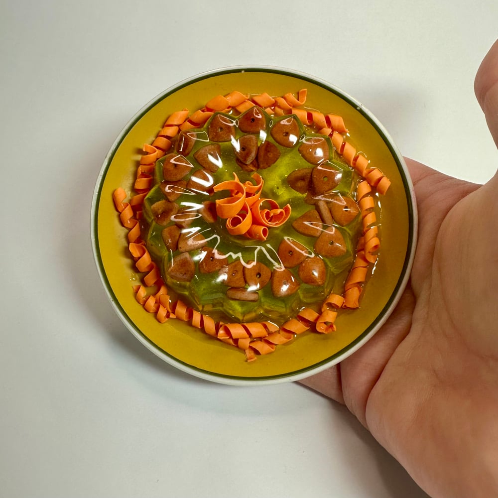 Image of Aunt Bethany’s Gelatin 1:3 scale 