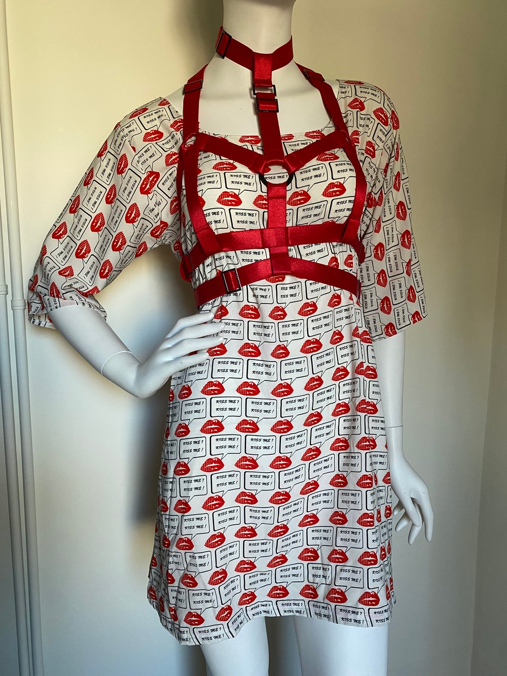 Image of kiss me dress